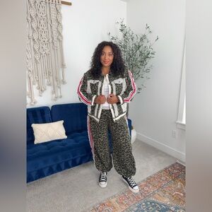 Women’s POL Fall Fashion set